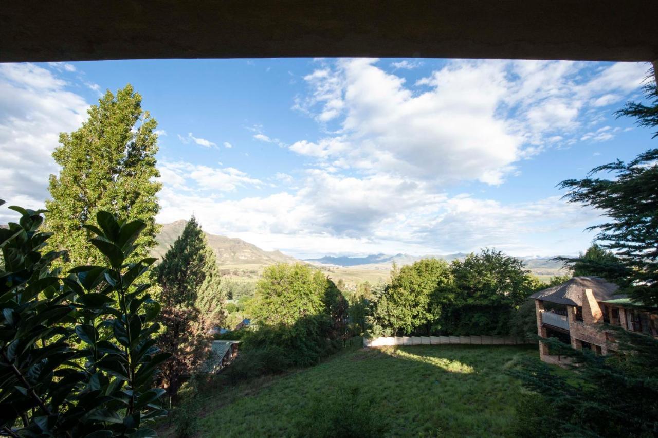 Il Castello Hotel Clarens Exterior photo