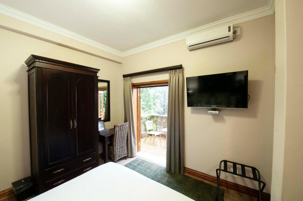 Il Castello Hotel Clarens Exterior photo